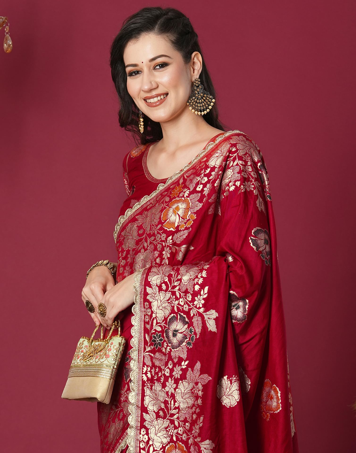 SIRIL Women's Kanjivaram Silk Saree Pure Silk Banarasi Saree With Unstitched Blouse Piece (4067S6420_Red) - Image 6